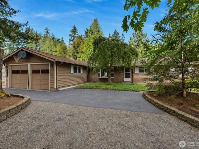House for sale in Black Diamond, Washington