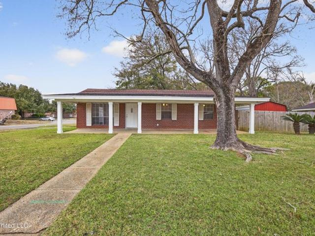 House for sale in Pascagoula, Mississippi