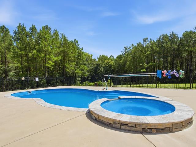 House for sale in Ridgeway, South Carolina