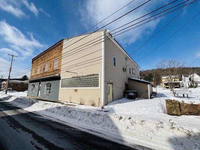 House for sale in Clearfield, Pennsylvania