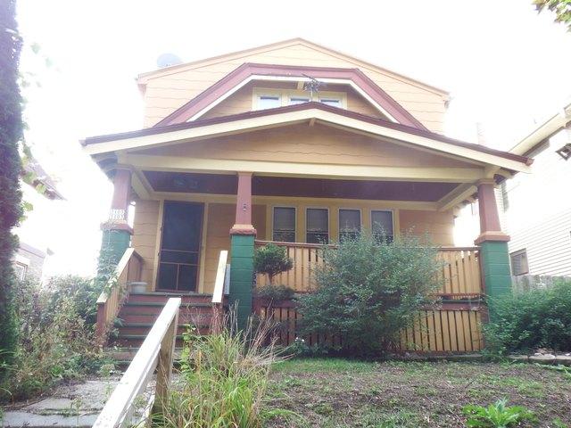 House for sale in Milwaukee, Wisconsin