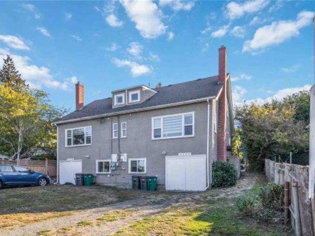 House for sale in Saanich, British Columbia
