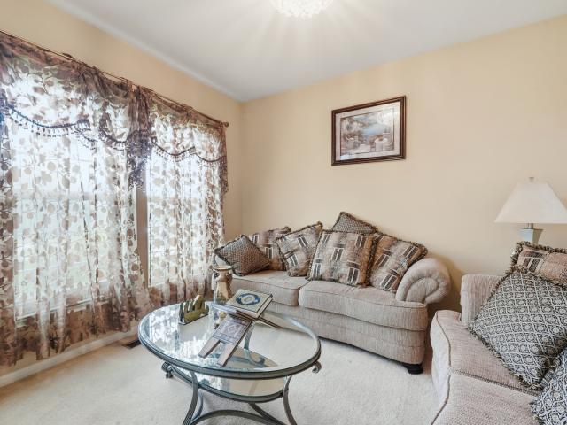 House for sale in Carpentersville, Illinois