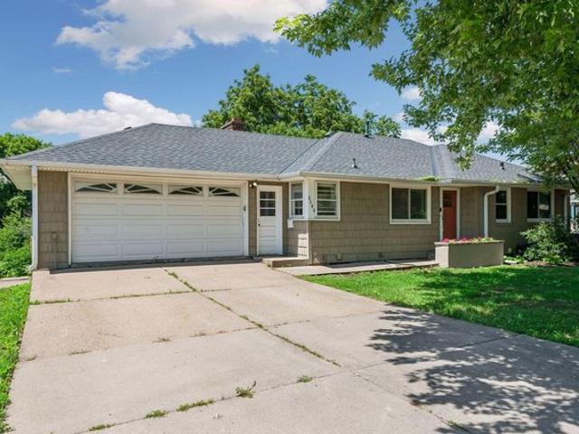 House for sale in Hennepin, Minnesota