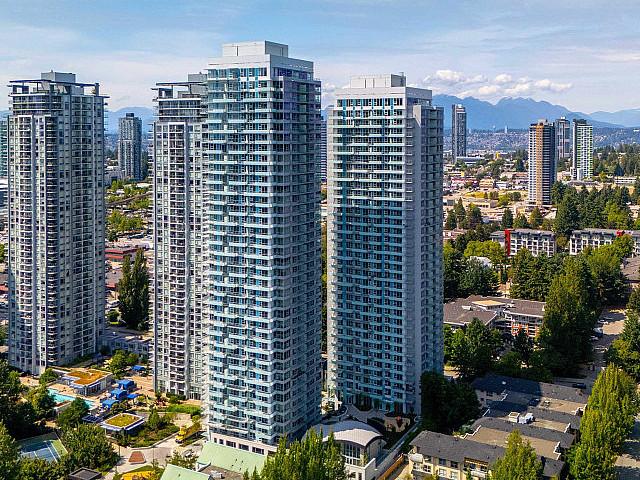 Condo for sale in Surrey, British Columbia