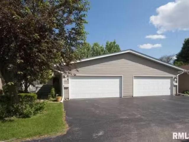 House for rent in Bettendorf House for rent in Bettendorf
