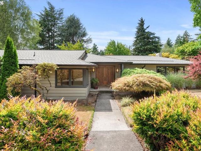 House for sale in Oregonia