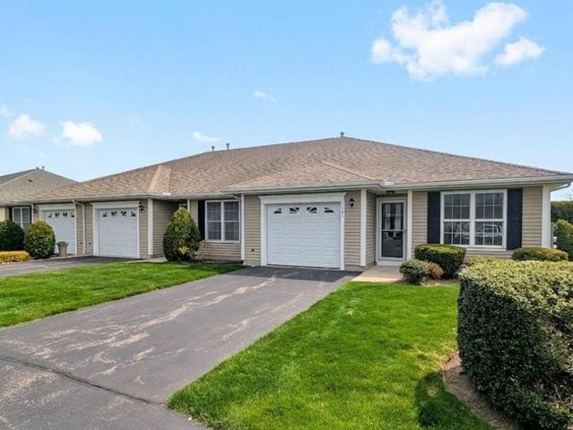 Condo for sale in Coventry, Rhode Island