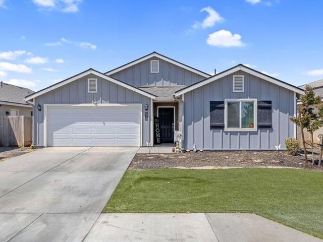 House for sale in Tulare, California