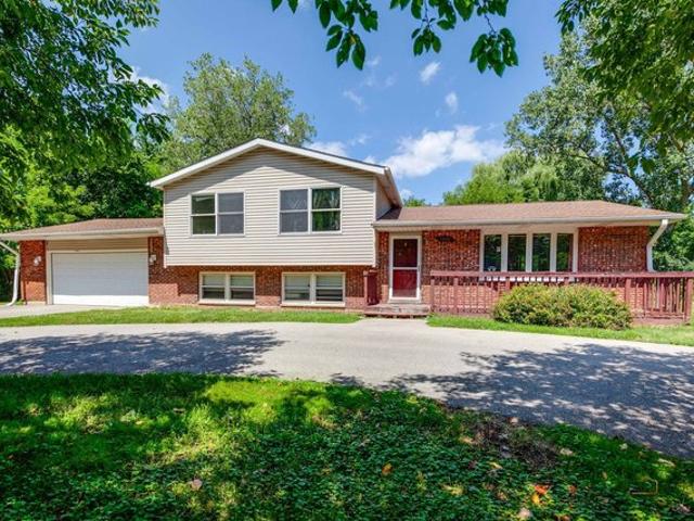 House for sale in Winthrop Harbor, Illinois