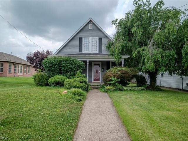 House for sale in Parkersburg, West Virginia