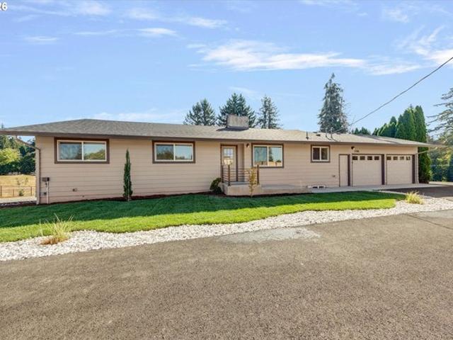 House for sale in Ridgefield, Washington