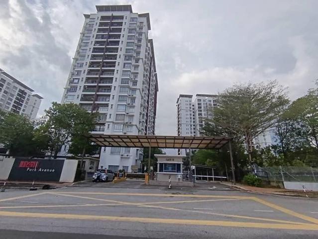 Condominium for sale in Petaling, Damansara Damai