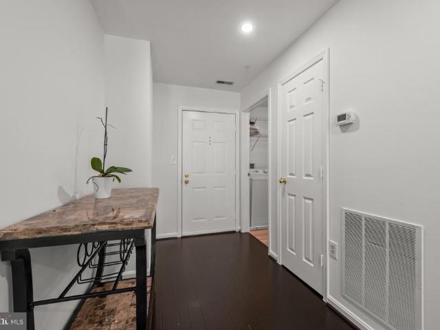 Condo for sale in Laurel, Maryland