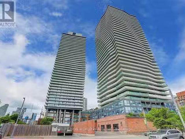 Condo for sale in Spadina—Fort York, Toronto