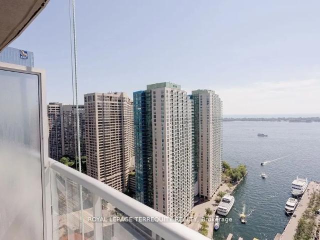House for rent in Spadina—Fort York, Toronto