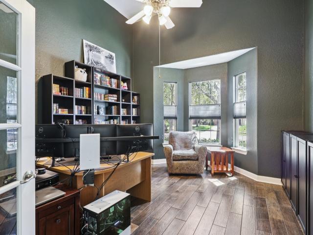 House for sale in Friendswood