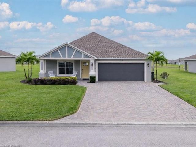 House for sale in Avon Park, Florida