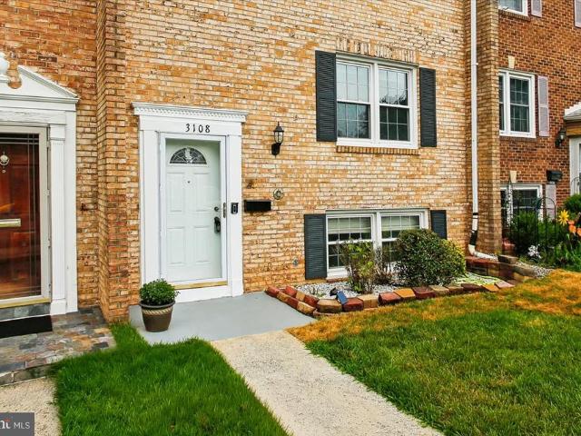 Townhouse for sale in Virginia