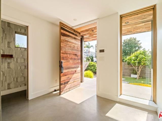 House for sale in Canoga Park, California
