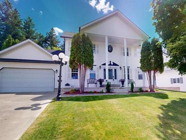 House for sale in Cranbrook, British Columbia