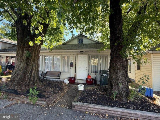 House for sale in Hatboro, Montgomery County