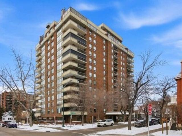 Apartment for sale in Northwest, Alberta