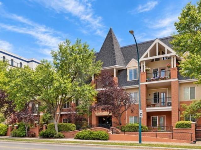 Condo for sale in Hillhurst, Calgary