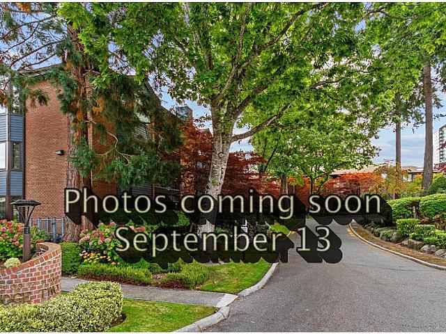 Condo for sale in White Rock, British Columbia