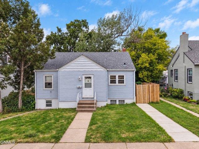 Townhouse for sale in Bismarck, Burleigh County