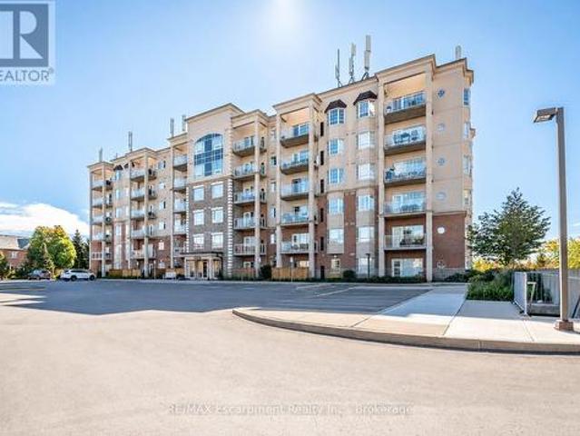 Condo for sale in Milton, Golden Horseshoe