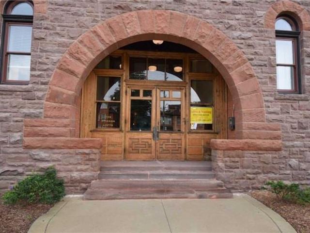 Condo for sale in Ancaster, Ontario
