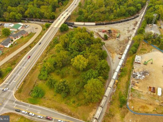 Land for sale in Falling Waters, West Virginia