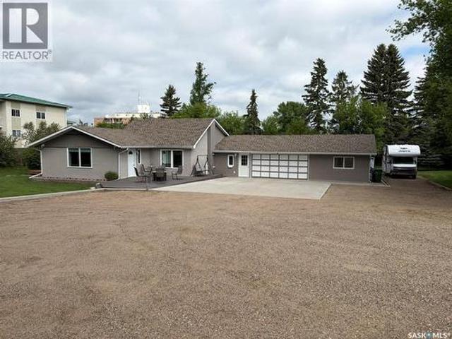 House for sale in Prince Albert, Saskatchewan