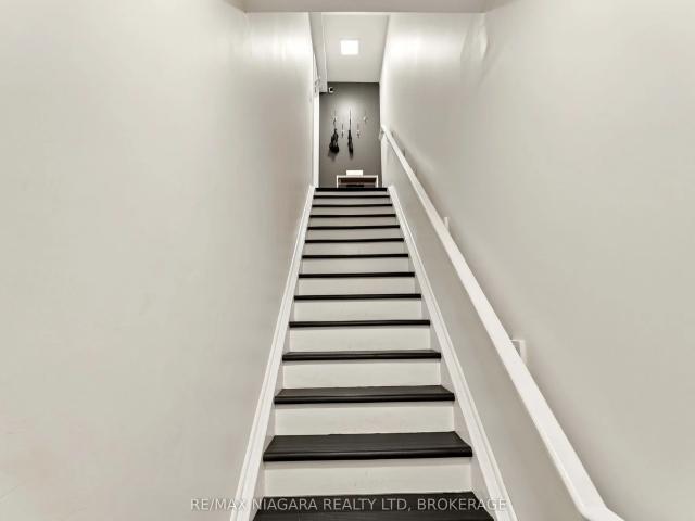 House for rent in Niagara Falls, Golden Horseshoe