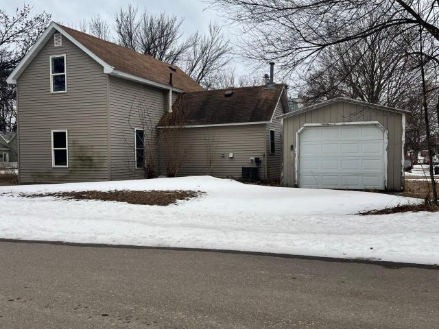 House for sale in Dawson, Minnesota
