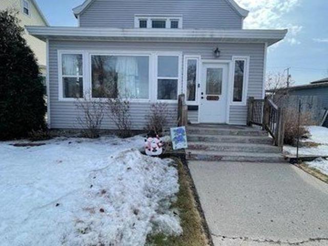 House for sale in Devils Lake, North Dakota