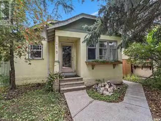 House for sale in Saskatoon, Saskatchewan