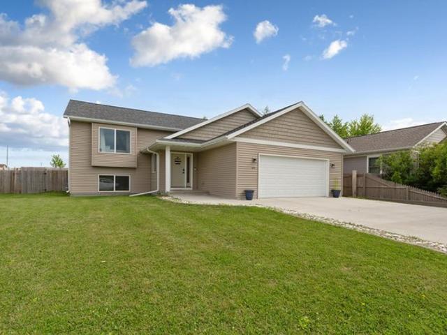 House for sale in Steele, Minnesota