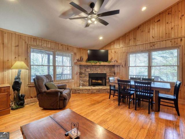 House for sale in Hiawassee, Georgia