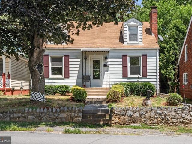 House for sale in Virginia