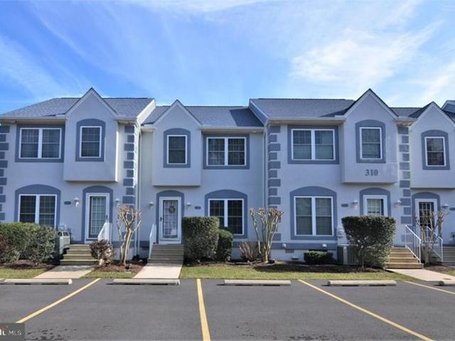 Condo for sale in Delaware