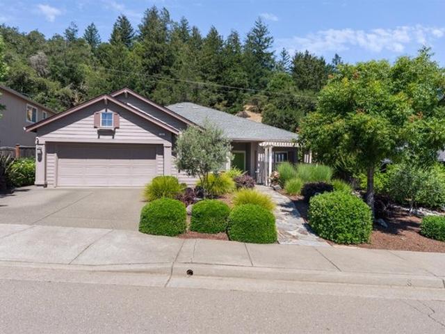 House for sale in Cloverdale, California