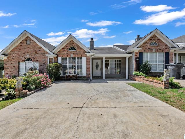 Townhouse for sale in Pelham, Alabama