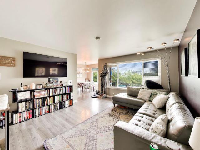Condo for sale in Wauconda, Illinois