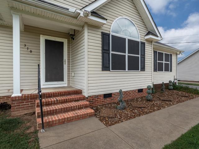 House for sale in Cornersville, Middle Tennessee