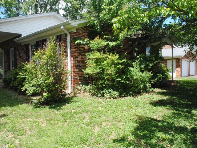 House for sale in Stanford, Kentucky
