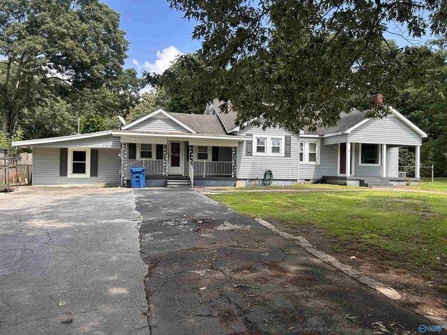 House for sale in Boaz, Alabama