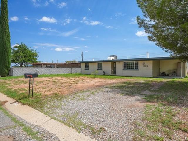 House for sale in Cochise, Arizona