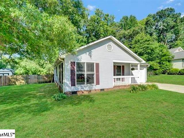 House for sale in Simpsonville, South Carolina